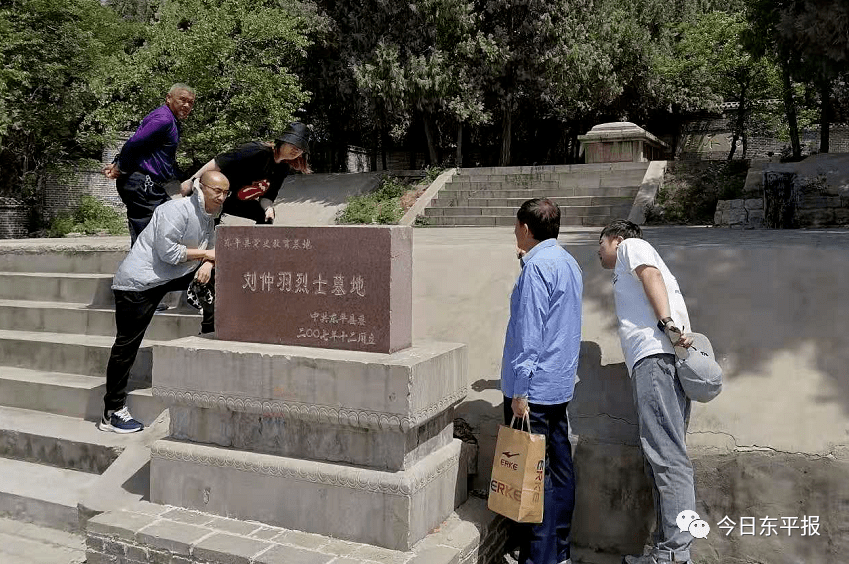 烈士被捕的情景↓联系我们:地址:东平县城佛山街13号(检察院旧址)邮箱