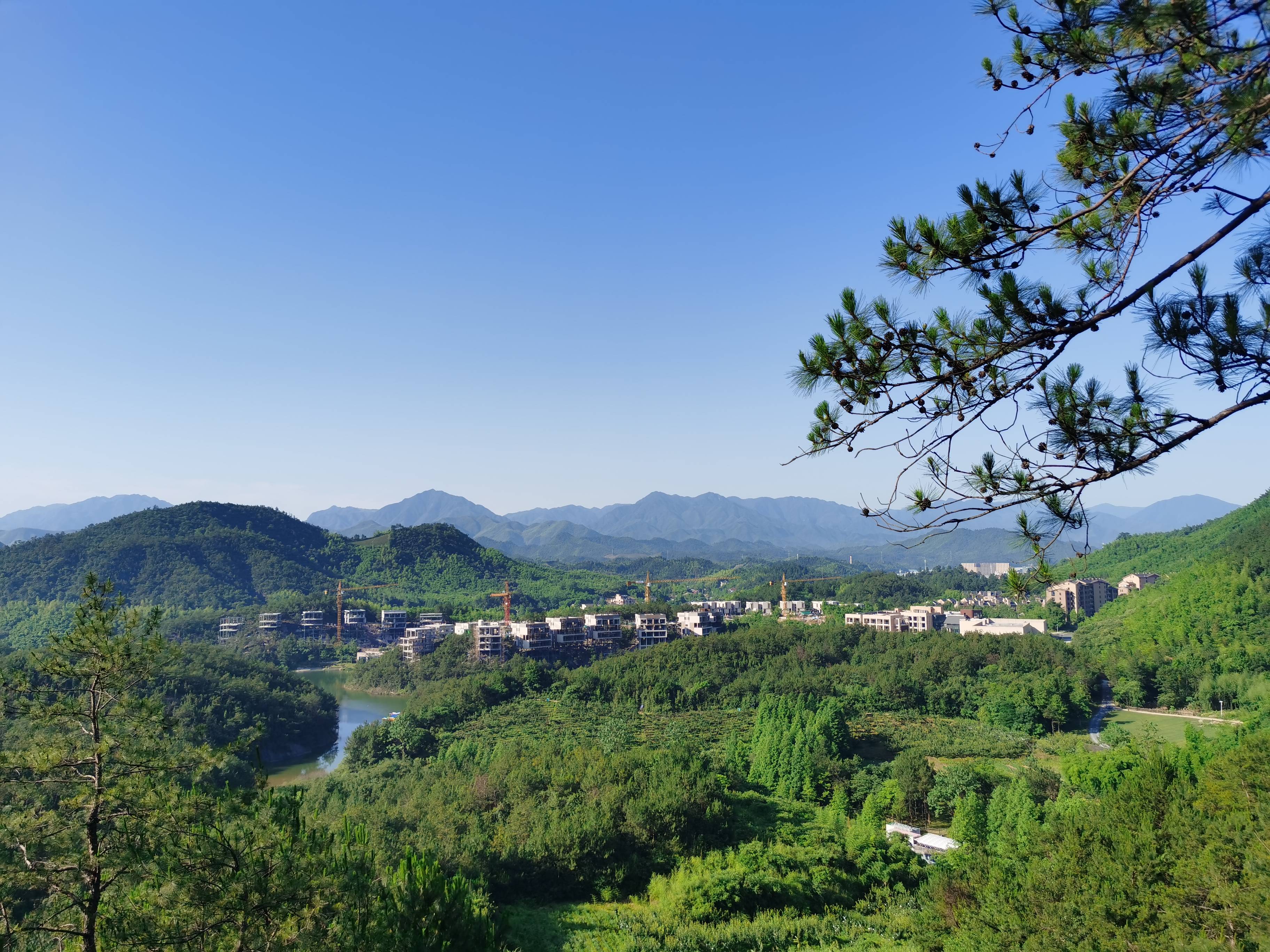 安吉五峰山运动村图片