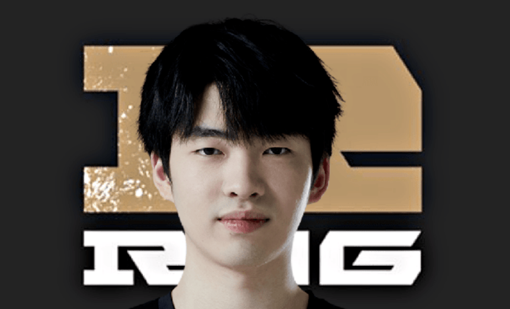 rng中单cryin为练佛耶戈狂输12把直接掉到钻1段位