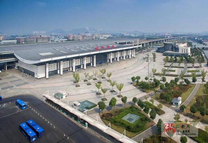 印象首次集体曝光天台人坐高铁到杭州看到的站点模样