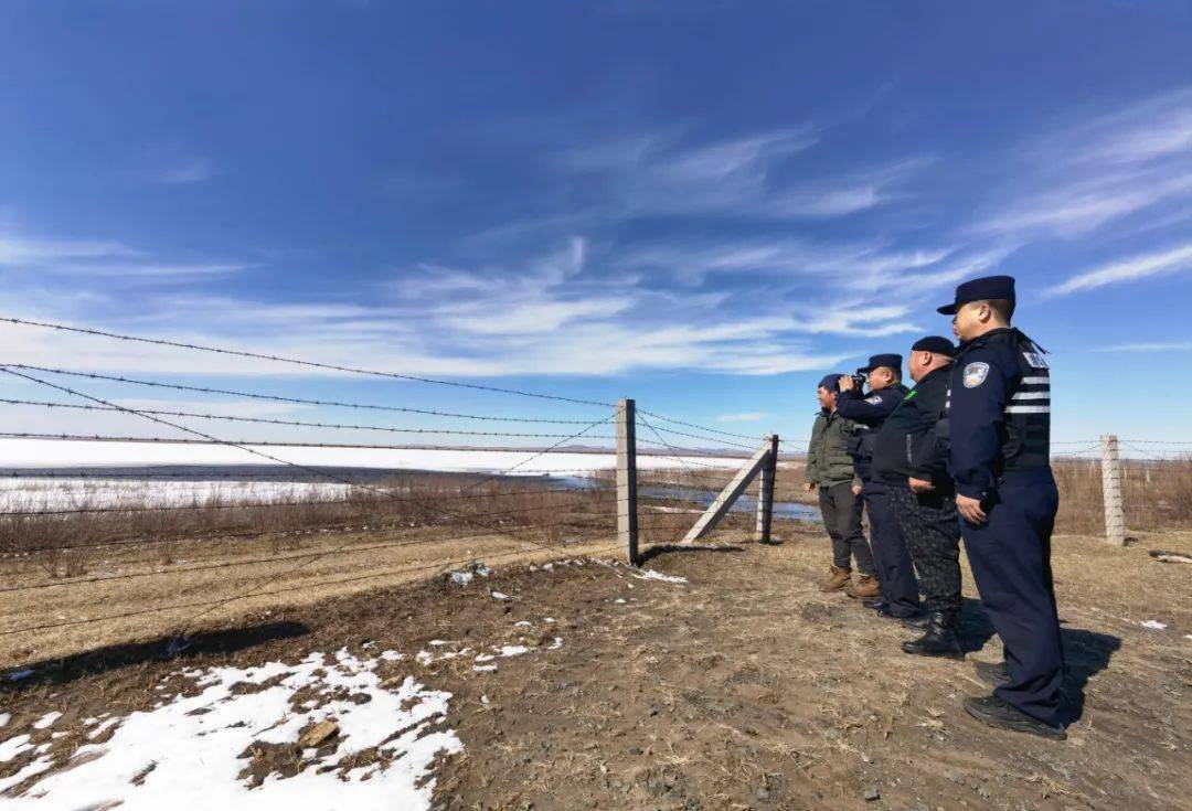 我和我的党支部草原边境线上的守护者