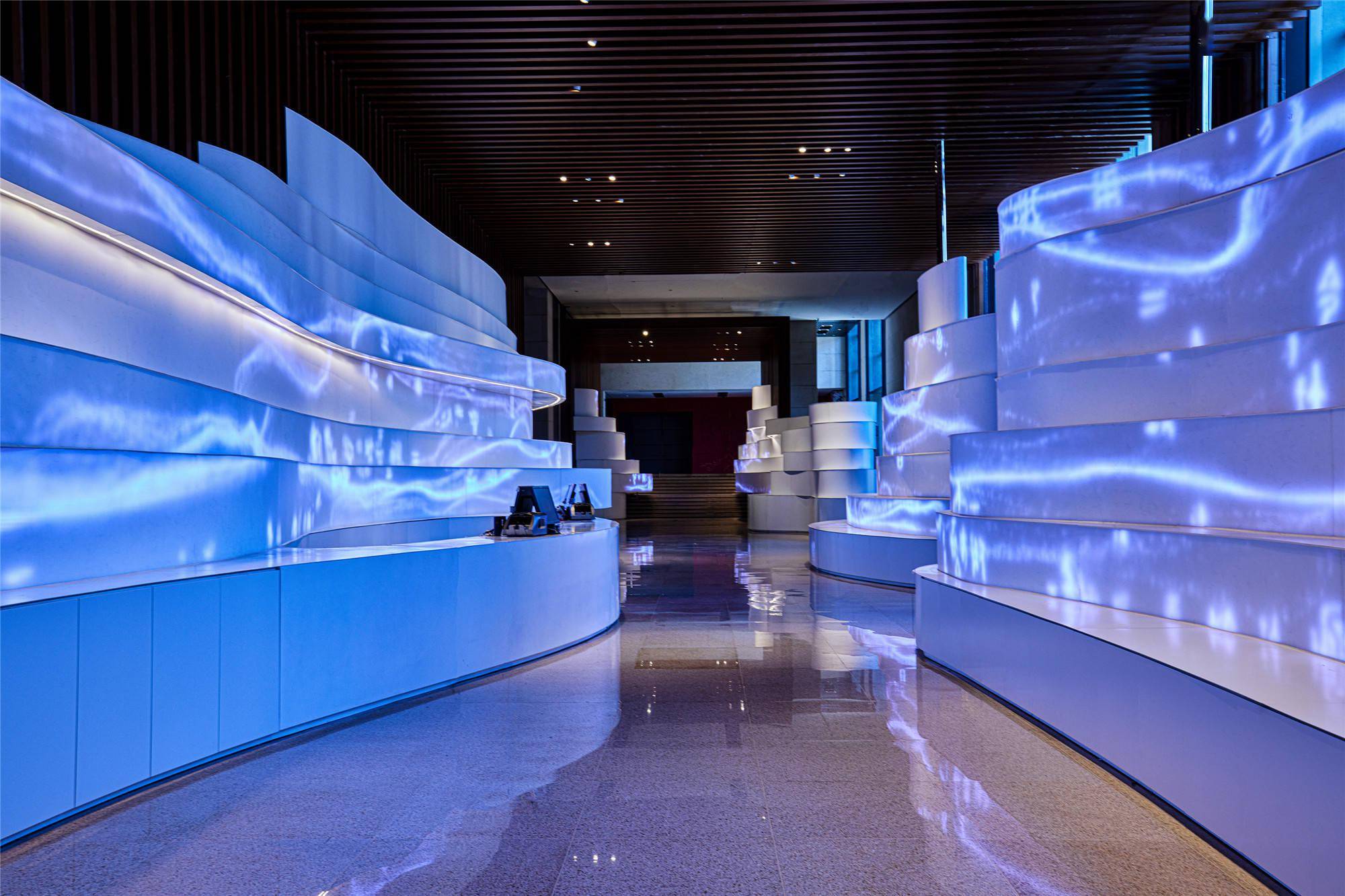 reality中国国家博物馆文创展厅是soda将新媒体,新技术融入空间设计的