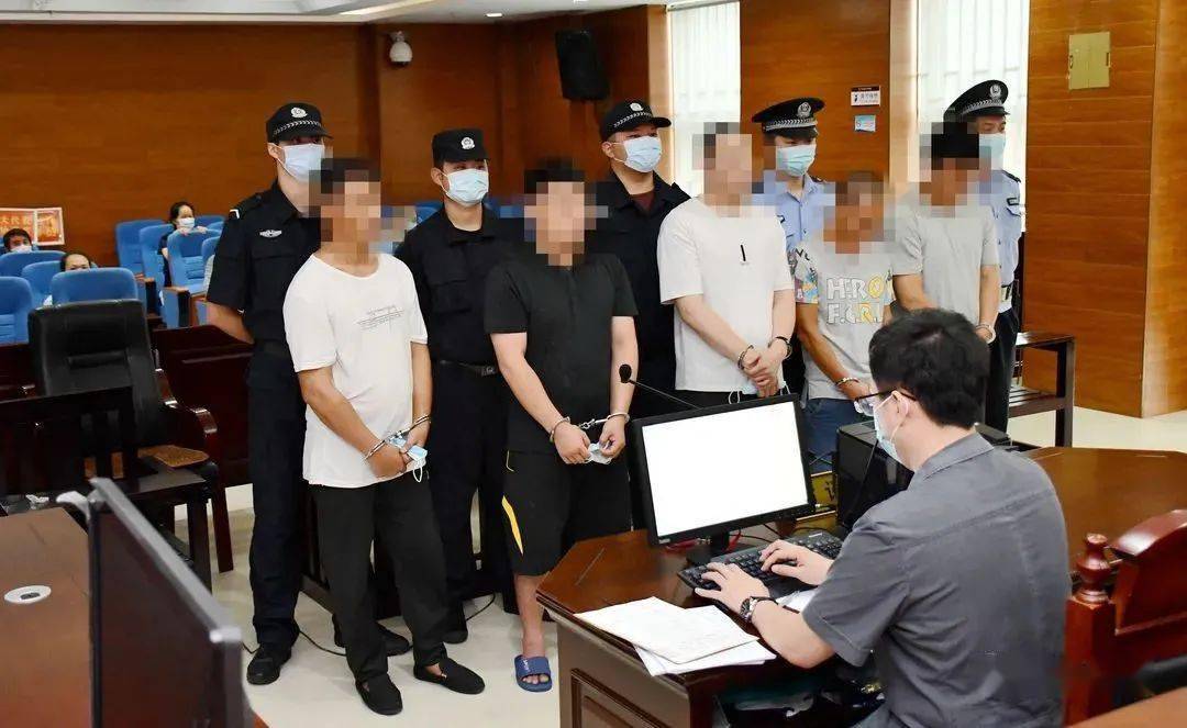 东山3起断卡刑事案件宣判9人获刑
