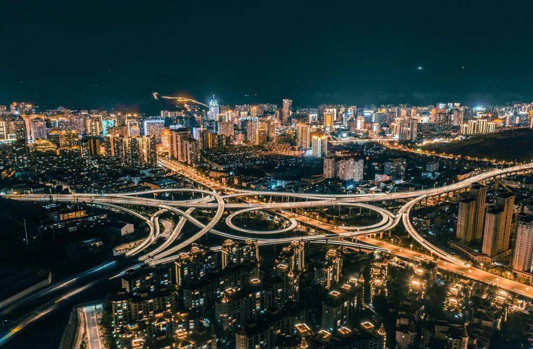 不看不知道!原来西宁的夜景,竟然这么美!_海东