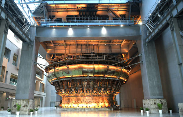 金色炉台·中国宝武钢铁会博中心去年底正式启用,由上海宝钢不锈钢