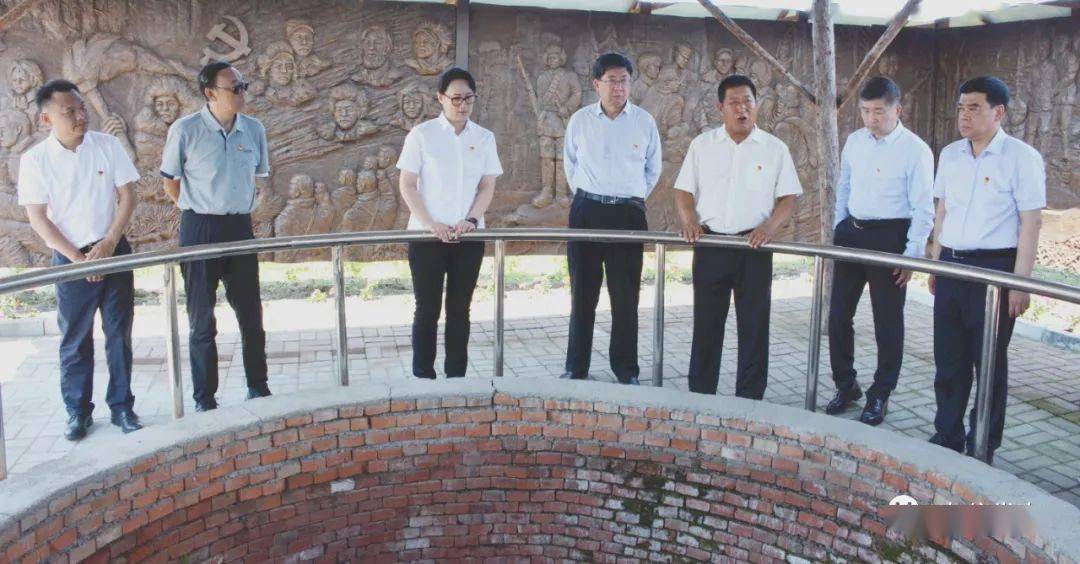 南岔县吉兴沟红色教育基地揭牌