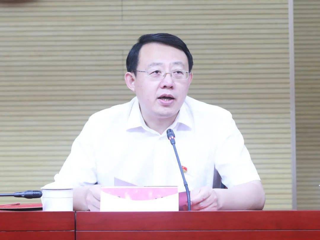 办事处主任李博及街道领导班子全体成员,海淀街道"两优一先"代表,"