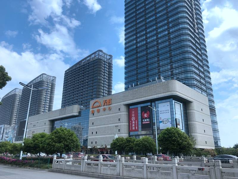 苏州石路天虹购物中心图片
