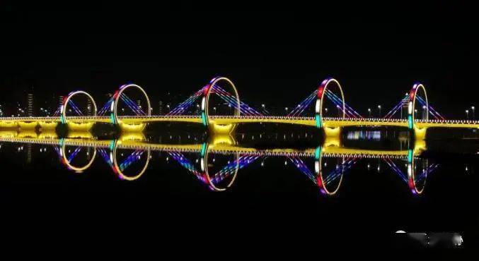 连日来,山东沂水的"夜游经济"持续升温,当地各景区一改常规旅游形态和