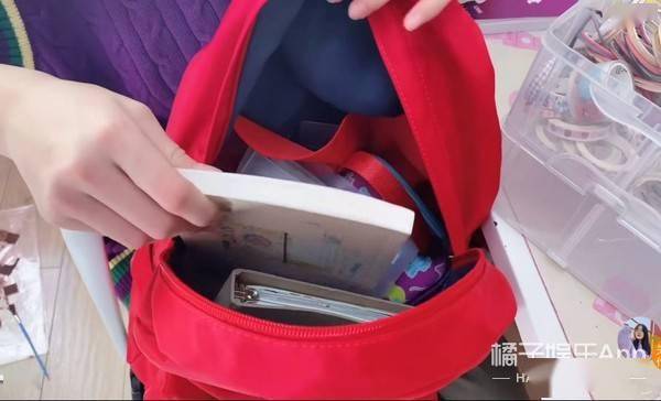 还记得《甄嬛传》里的温宜公主吗?如今已是14岁美少女