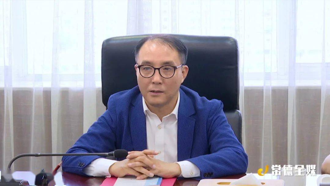 杨懿文邹文辉会见中国银行湖南省分行行长李芒一行