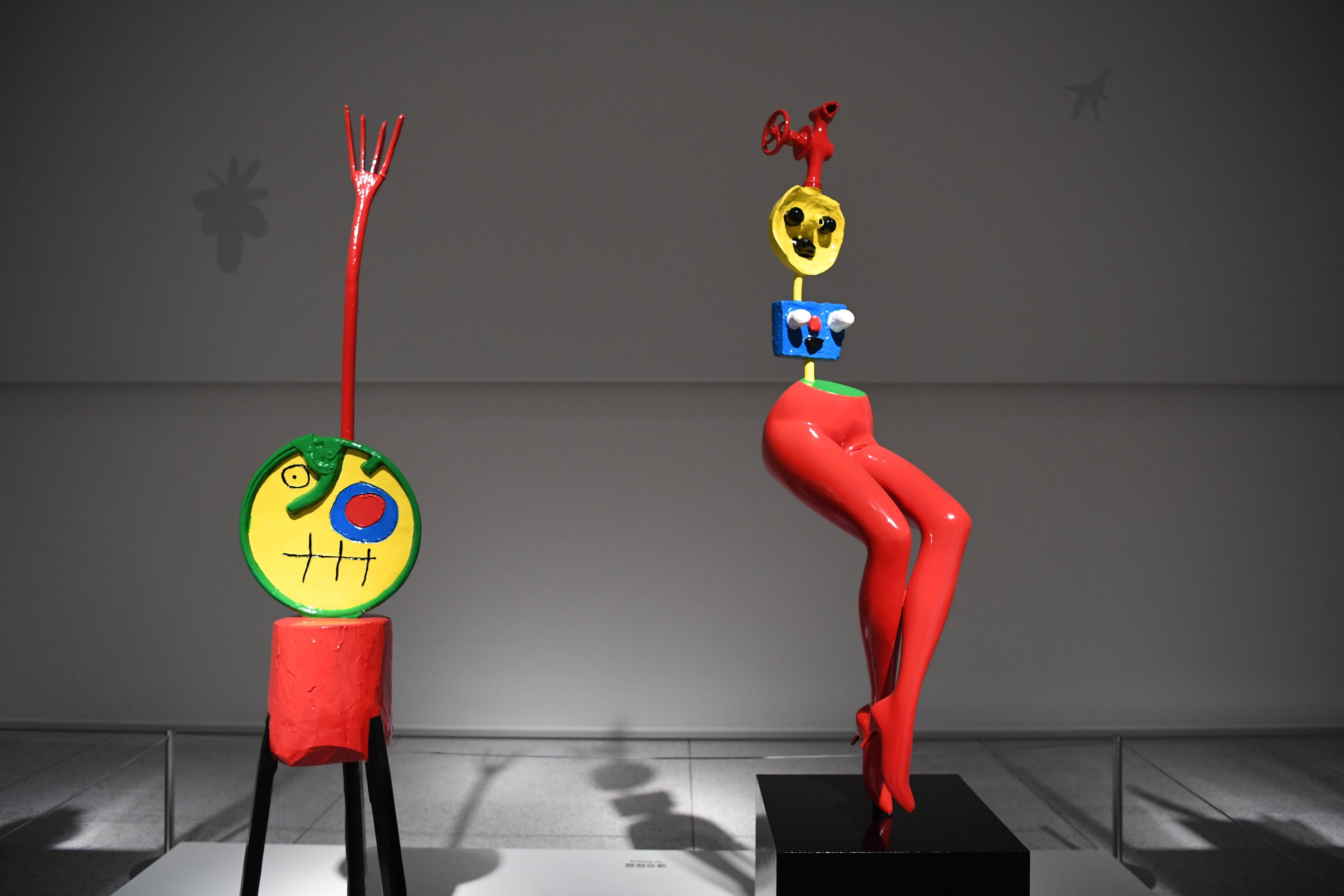 美术馆四楼的"胡安·米罗:女人·小鸟·星星"展览浦东美术馆与