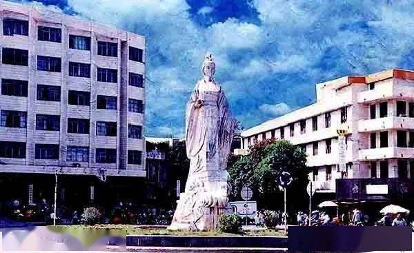 一个地标读懂一座城市民间有呼声重塑绿珠女雕像博白人你怎么看