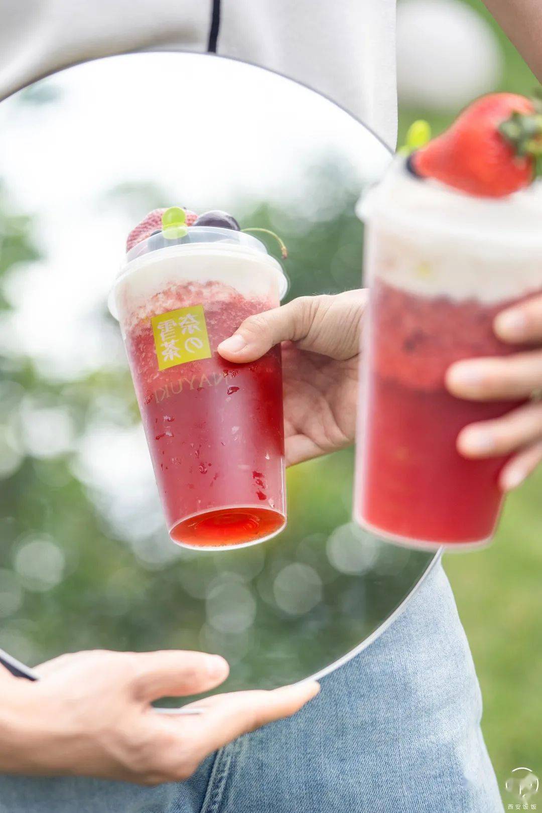 奈雪霸气芝士莓莓子今日出道水果茶宣布封顶