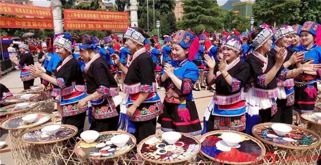 多图直击都安瑶族祝著节_布努瑶