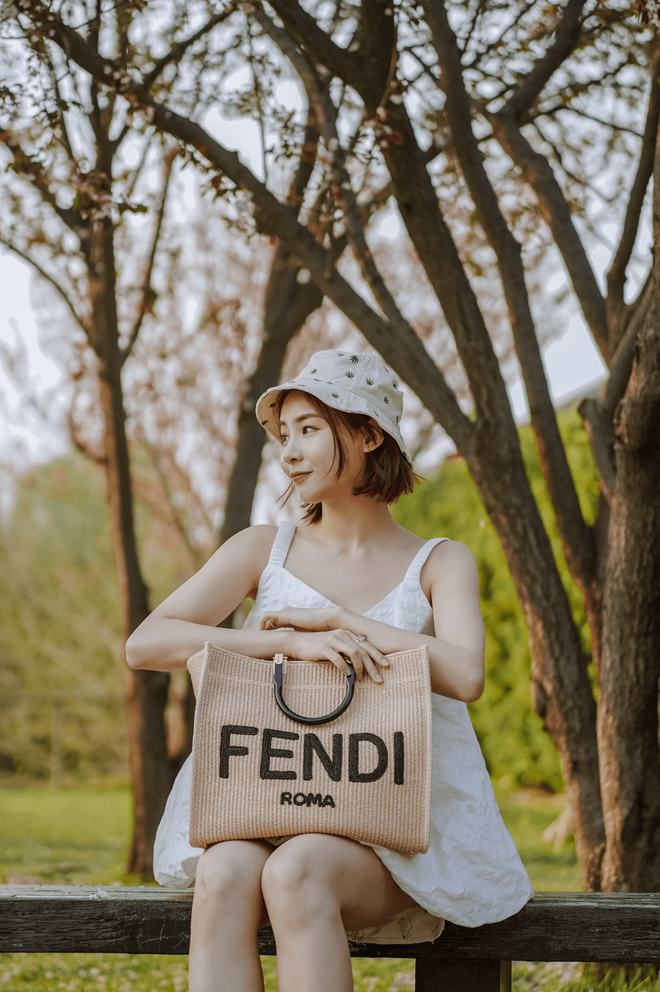 品牌|近期穿搭 | 专心游玩的夏日远行