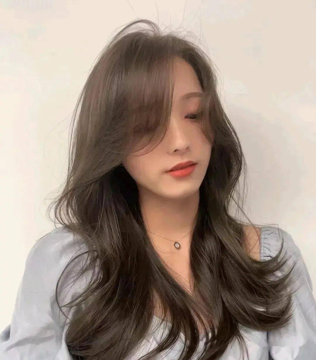 这才是2035岁潮女该有的发型30款