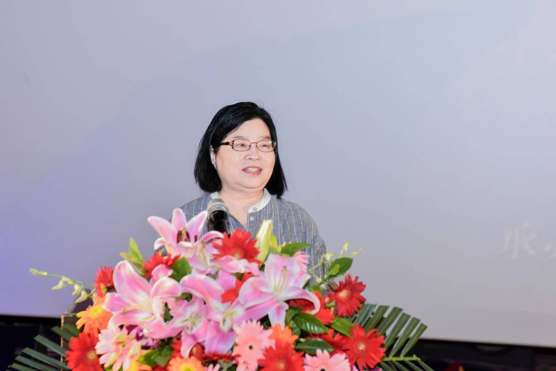 二女儿焦守云现身成都首映:平实生动讲述真实的父亲