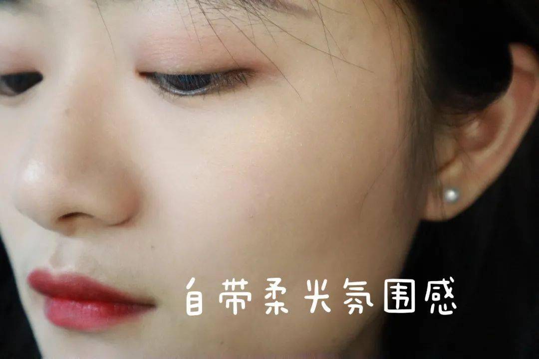 成膜|夏日防脱妆大作战！请把妆容焊在我脸上