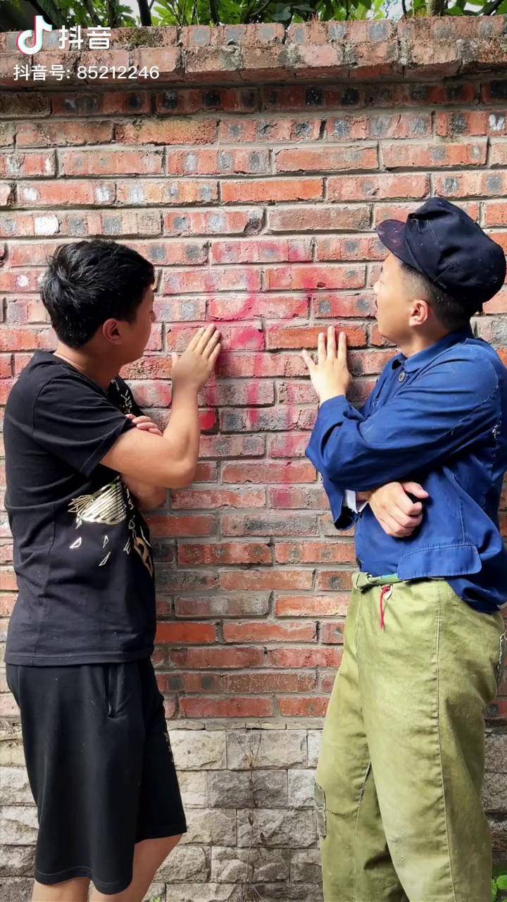 创作灵感感觉拆字一喷都发生变化了原创搞笑抖音短剧重庆滚龙候鸟611