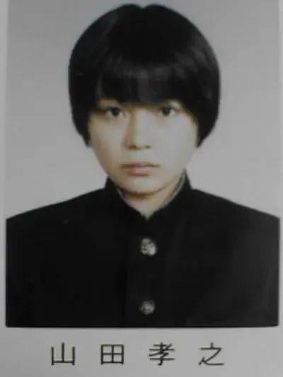 偶像|昔日美少年变成邋遢大叔，他这些年经历了什么？