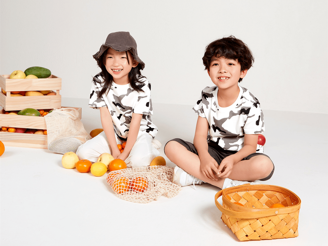 全家|夏装爆款送不停！海澜之家暑期旅拍超IN攻略，全家出游就这么穿！