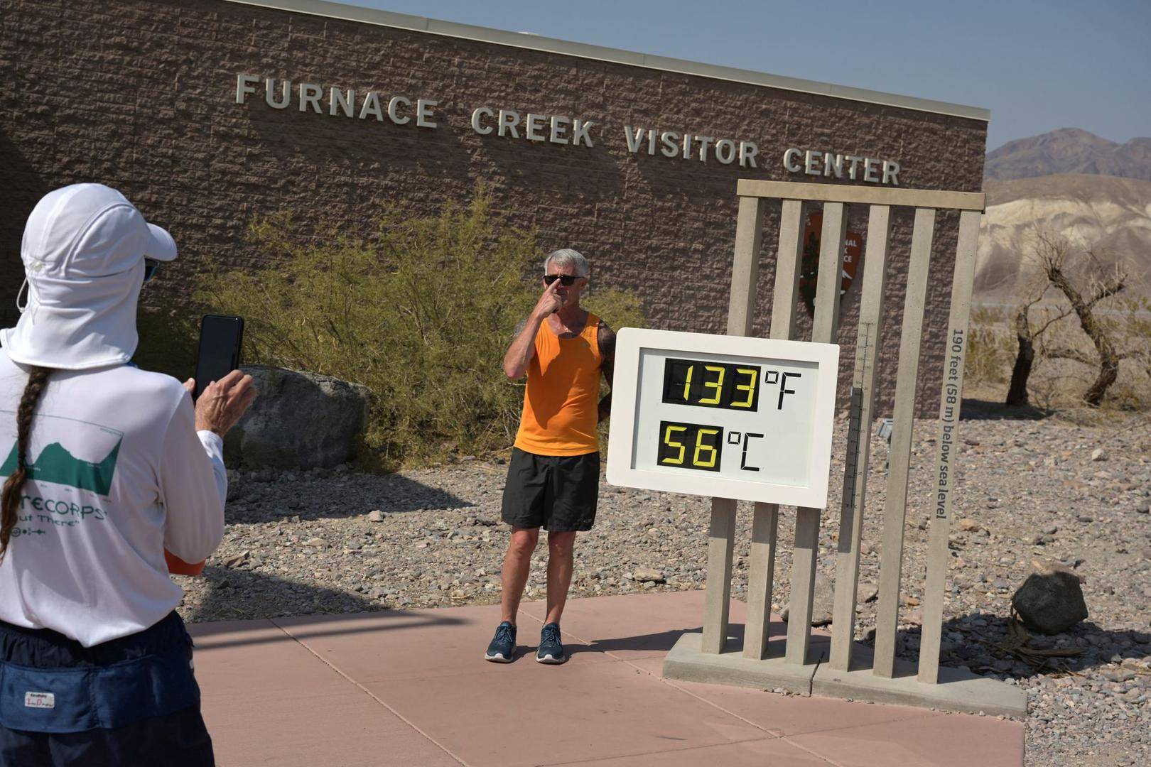 54.4℃！极端热浪袭美，加州死亡谷高温逼近历史极值