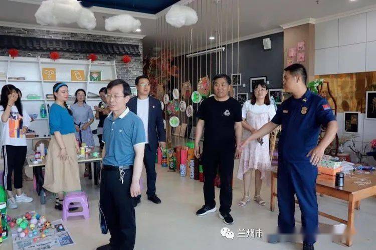 进行|榆中大队联合教育局深入辖区幼儿园开展消防专项检查助推岗位练兵