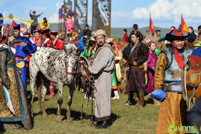 蒙古国全国那达慕庆典开幕式已经拉开帷幕组图