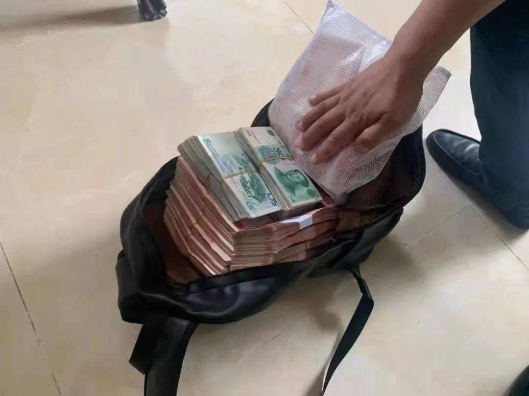 金60余万元，一举端掉这伙以盗刷银行卡、洗钱的新型网络诈骗犯罪团伙。突破防线 系列案件“水落石出”审