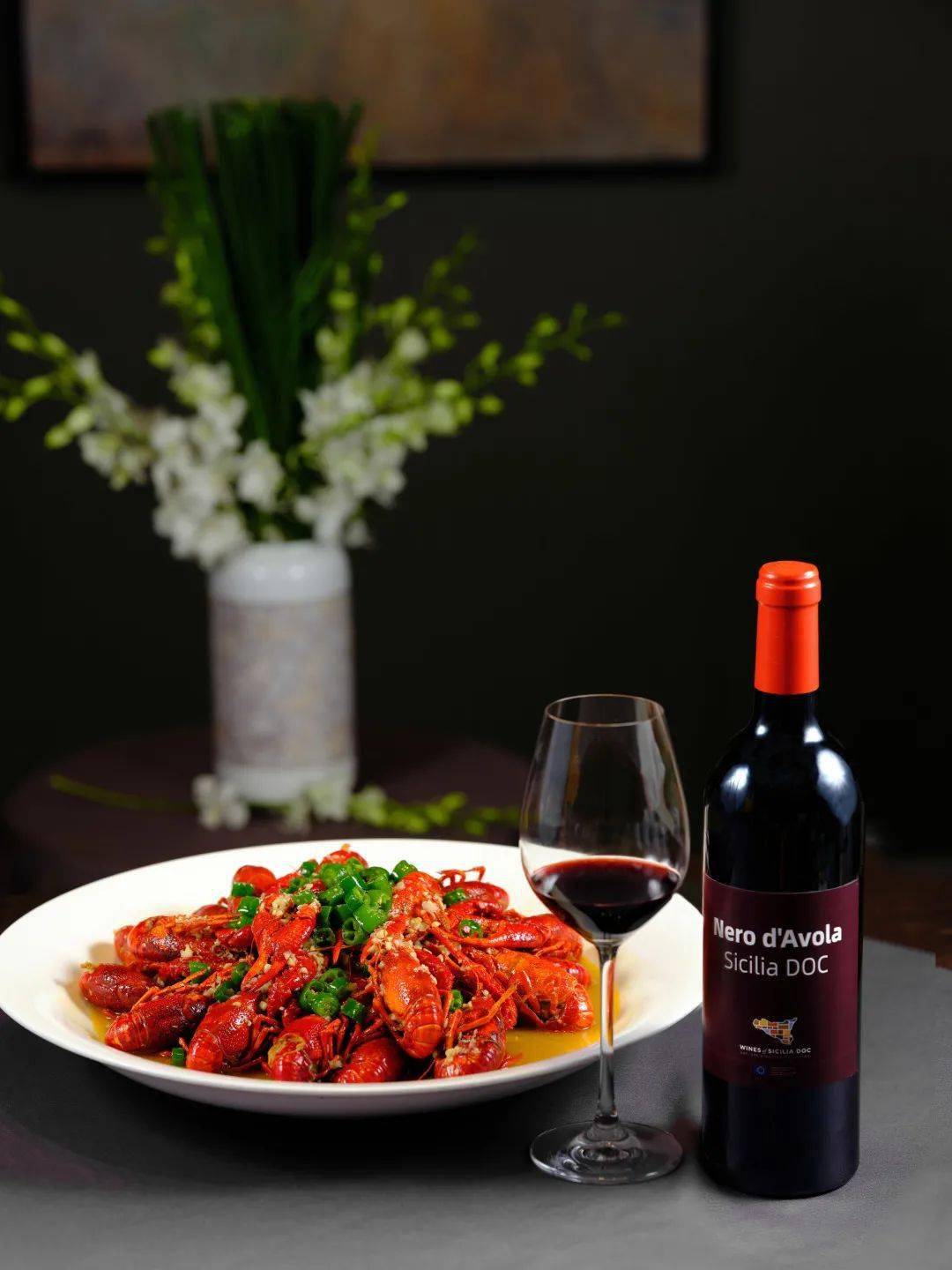 邂逅|“黑珍珠”餐厅与西西里葡萄酒的浪漫邂逅，以后叫朋友请吃饭参考这个就够了！