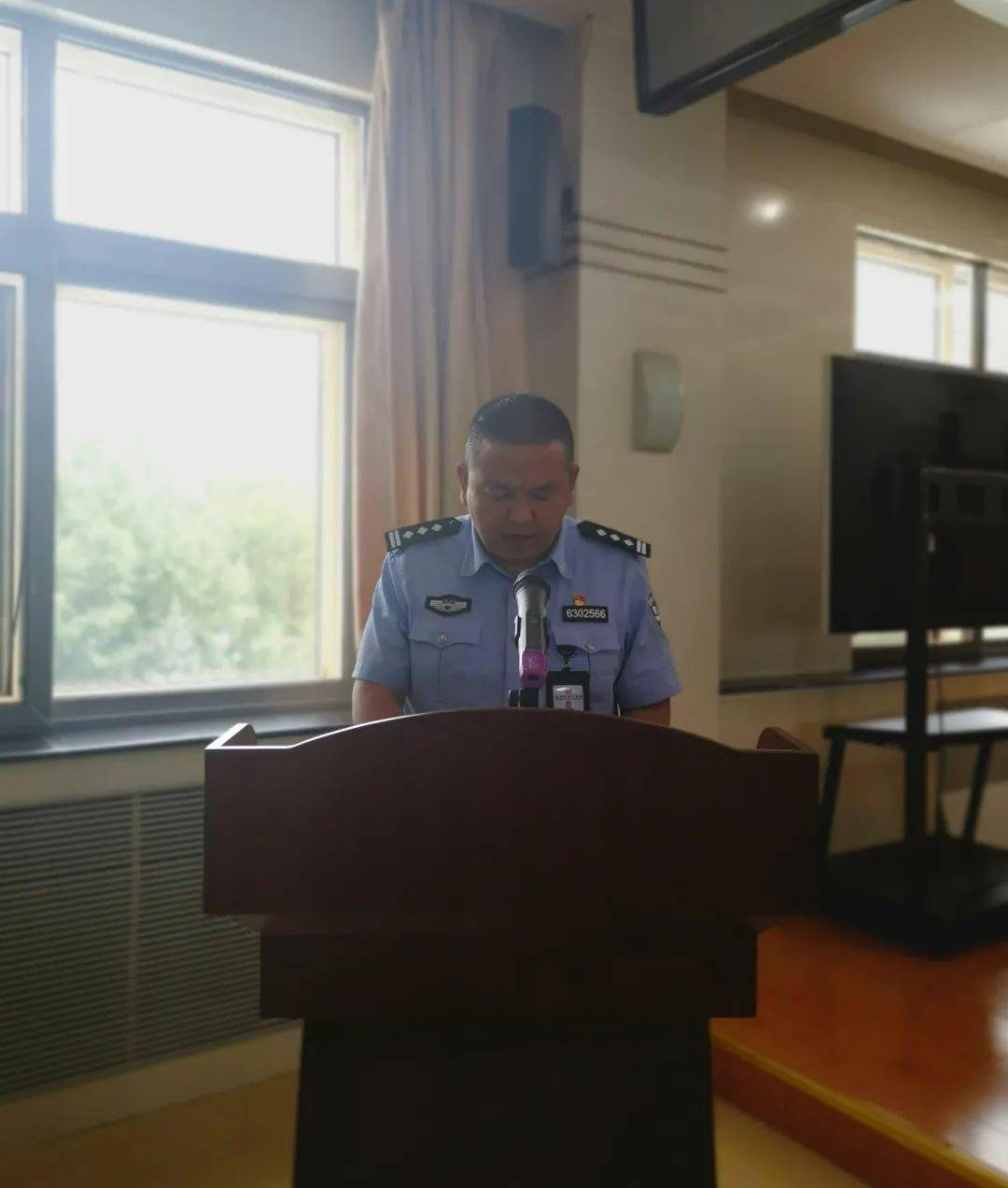 西宁监狱召开2021年上半年一岗双责履职情况汇报会