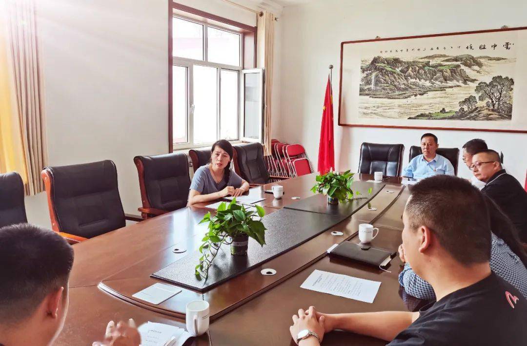 主持召开接诉即办工作调度会任睿同志下午 调研宝贝河托县段河道管理