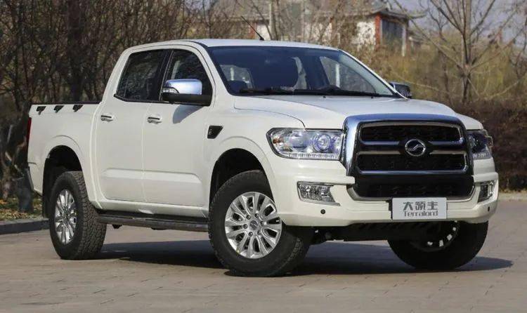 皮卡界h9长超5米6比长城炮霸气搭25t柴油机979w起