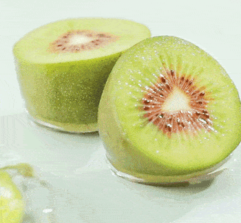 世界公认的黄金产区超甜的红心猕猴桃就源自这儿一口接一口根本停不