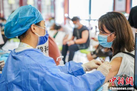 壮医|广西南宁15-17岁青少年开始接种新冠疫苗