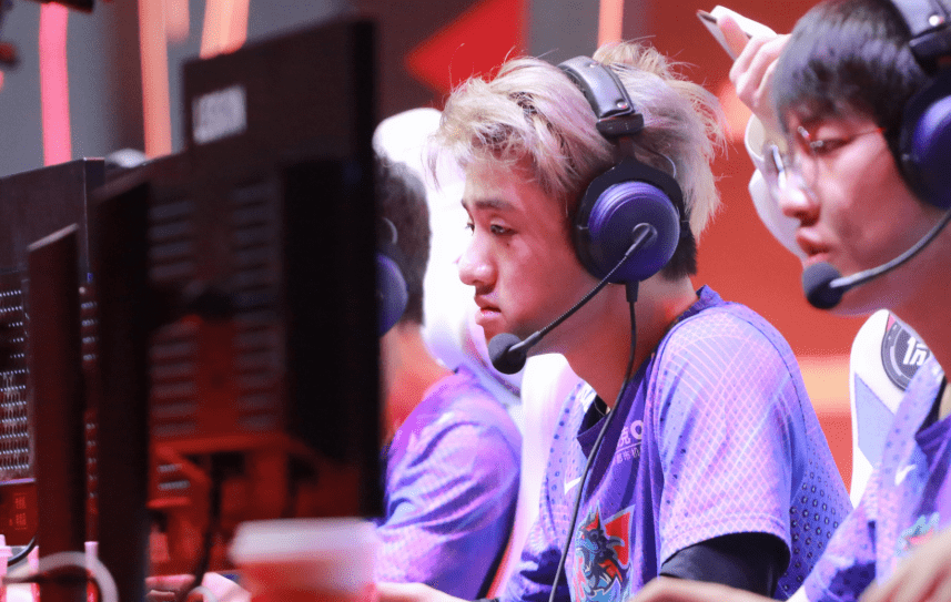 冷少痛击老东家lng终结连败omg虽败犹荣