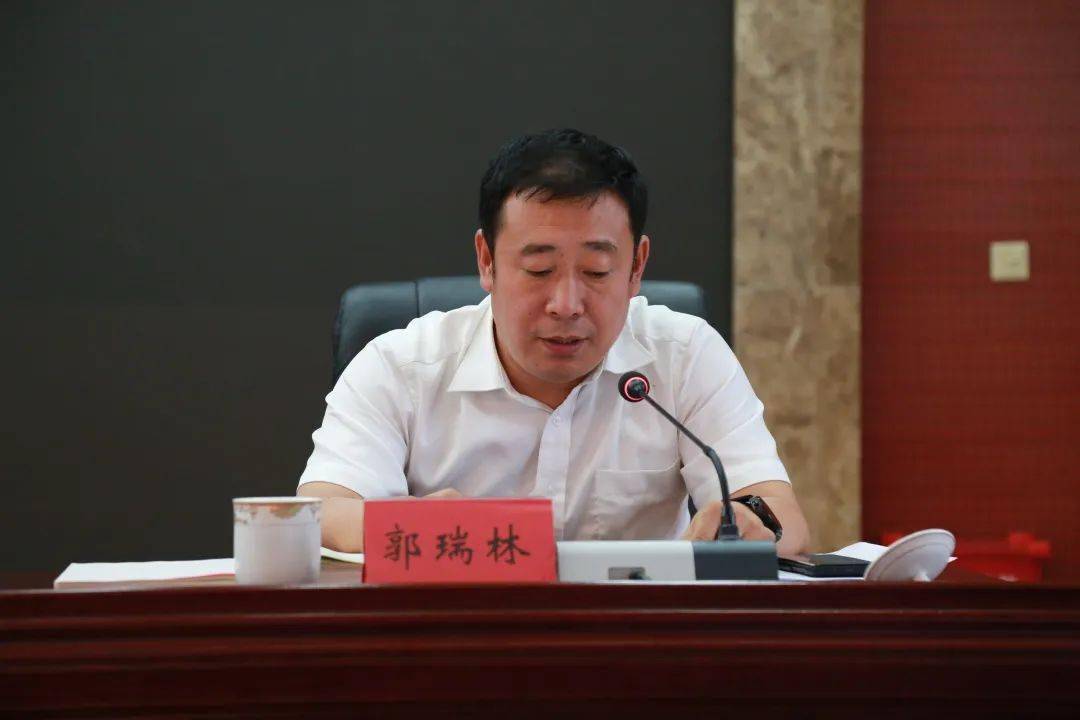 现场点评各自分管工作郜培法,郭瑞林赵永红,董海顺,赵德富开发区班子