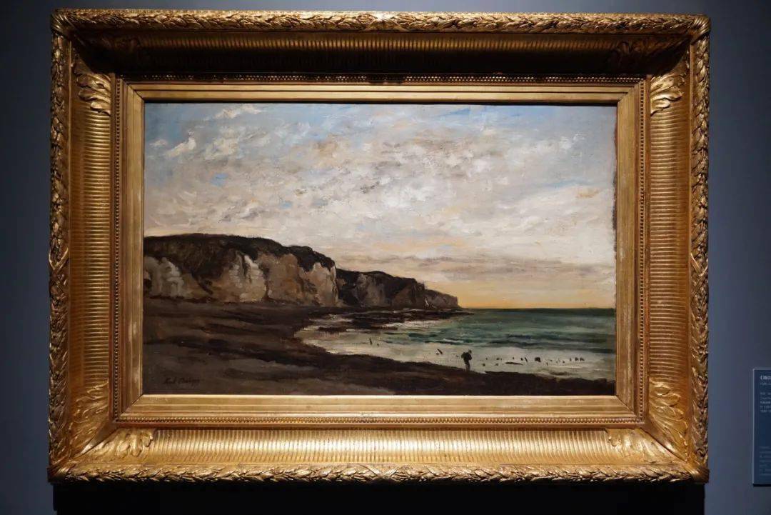 法国诺曼底的光影世界亮相中华世纪坛