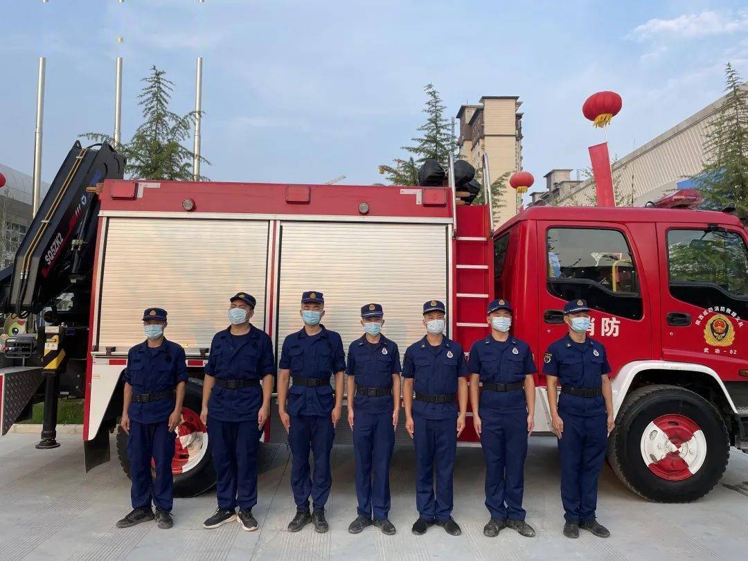咸阳消防圆满完成咸阳市第十二届运动会开闭幕式消防安保工作