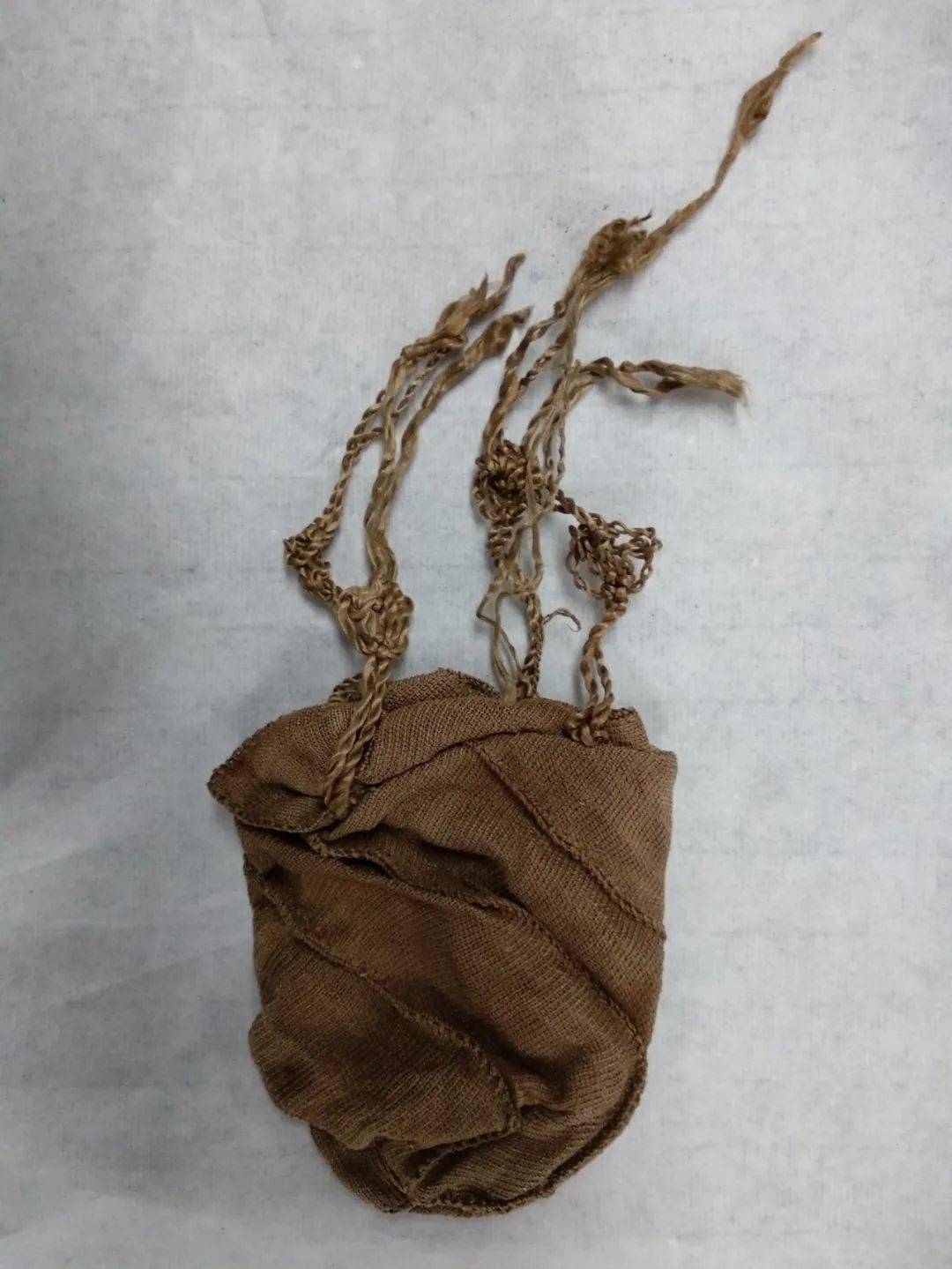 一例vol13丨南京大报恩寺出土囊袋研究