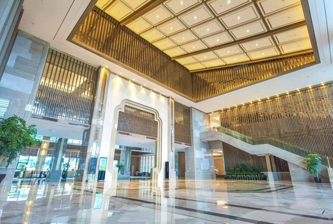 健身房|¥760起/2晚--占地2.7万M2,紧邻园博园!这家“花园饭店”独享天然氧吧,还能一次Get扬州特色“君澜九味”!