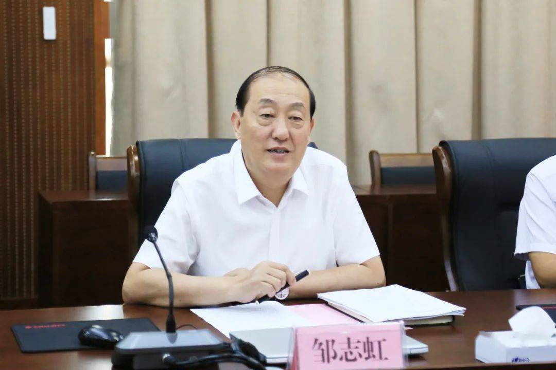 法院专班负责人张华,检察专班负责人赵立勋,市委政法委副书记张彦生