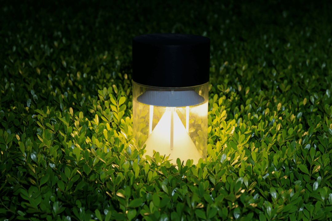 13898亿元照明出口形势明显向上节能照明板块异动多家照企涨停芯片荒