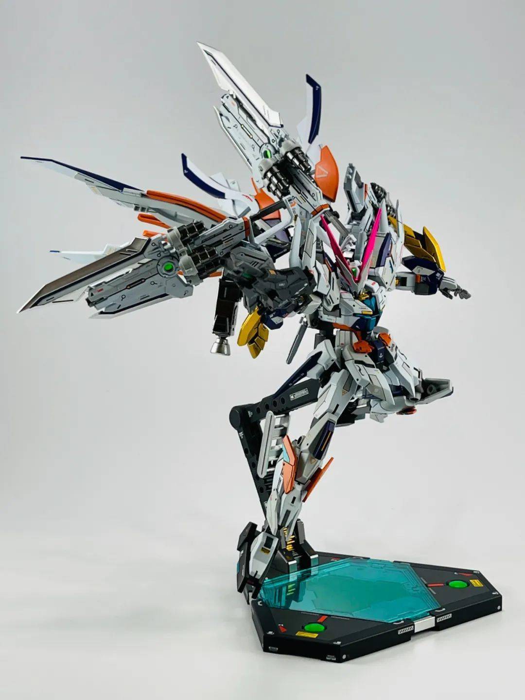 stingeagle核心高达异端装甲大改造帅爆了