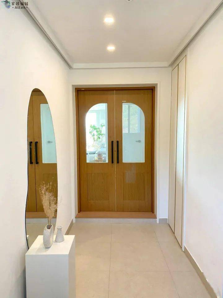 三室两厅户型装修入户鞋柜 20a4a473fa544b4bbe4db2a3b75be3ad.jpeg