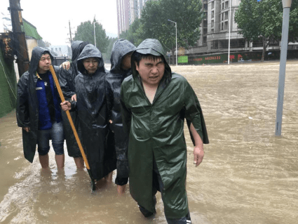 省青企协副会长单位天伦集团向省青基会捐赠300万元