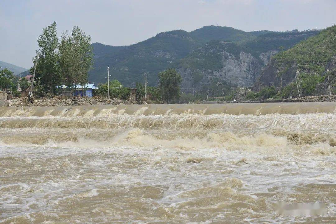 7月11日,一场百年不遇的特大洪水突袭博爱县,丹河洪峰最高流量达1170m