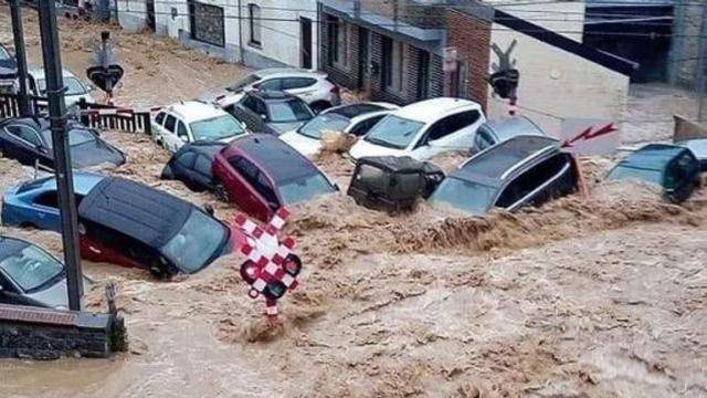 灾害再次来袭比利时小镇遭遇数十年来最严重洪水