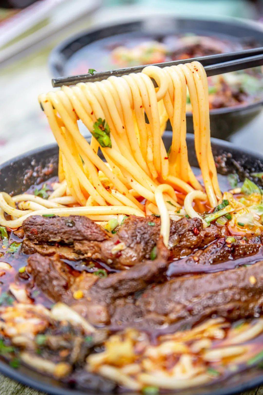 渝北私藏23年的大排粉每天卖出500碗6中学子都吃过